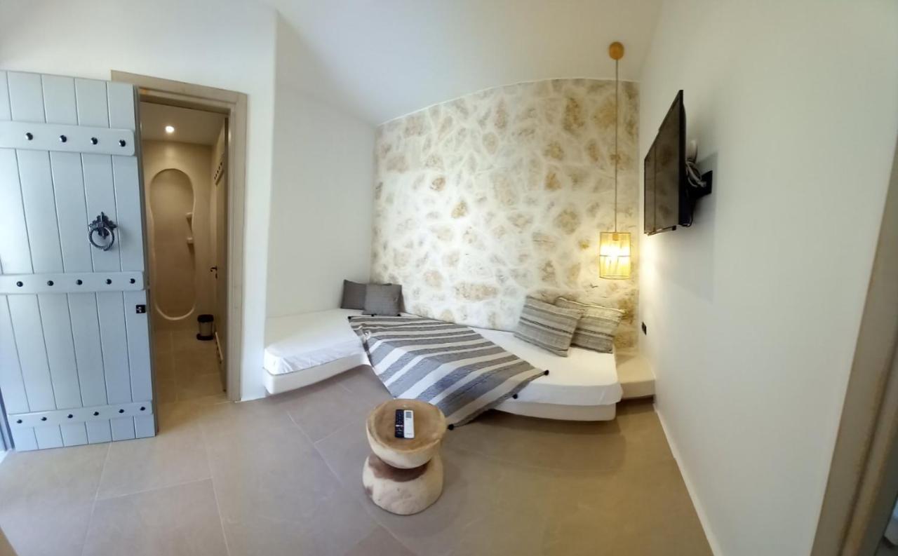 Naxos Green Village Hotel Naxos City エクステリア 写真