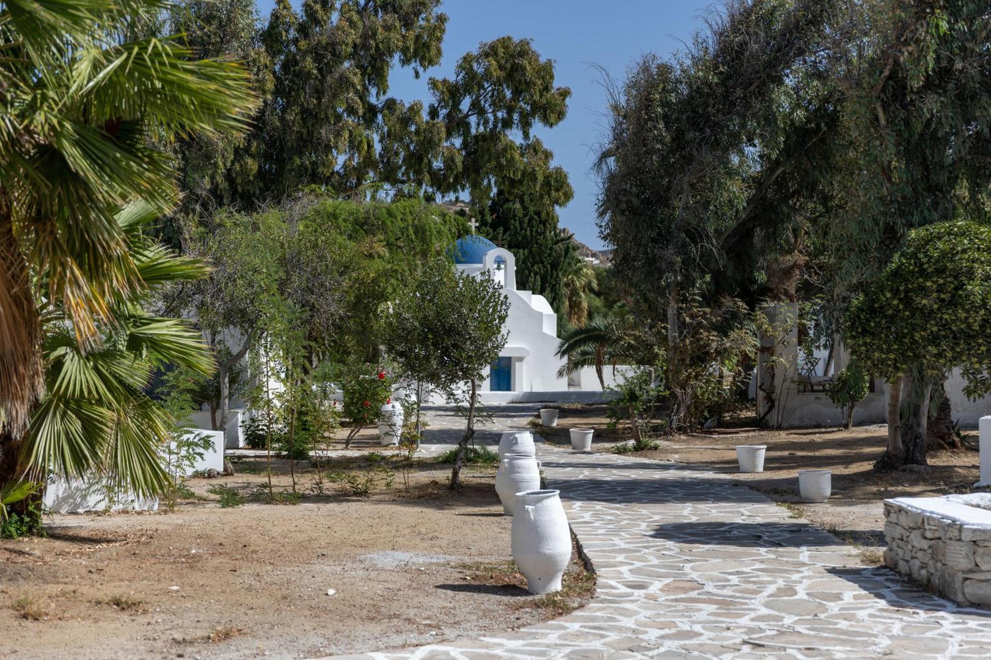 Naxos Green Village Hotel Naxos City エクステリア 写真