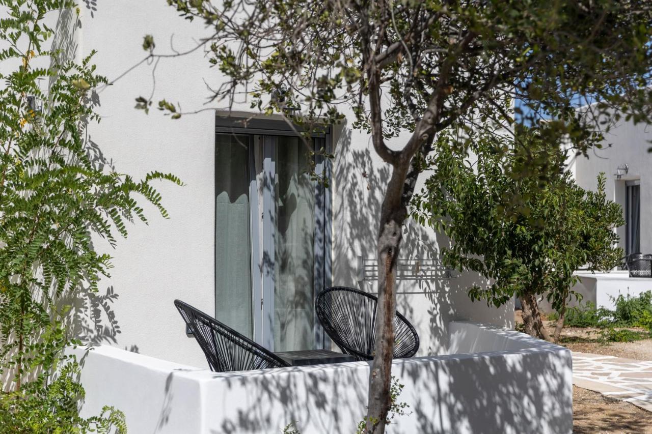 Naxos Green Village Hotel Naxos City エクステリア 写真