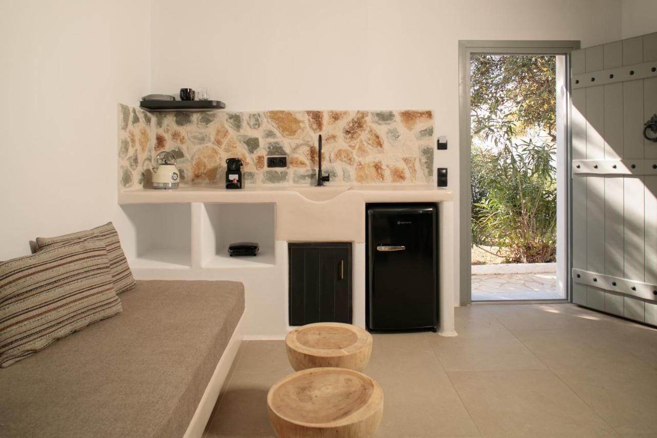 Naxos Green Village Hotel Naxos City エクステリア 写真